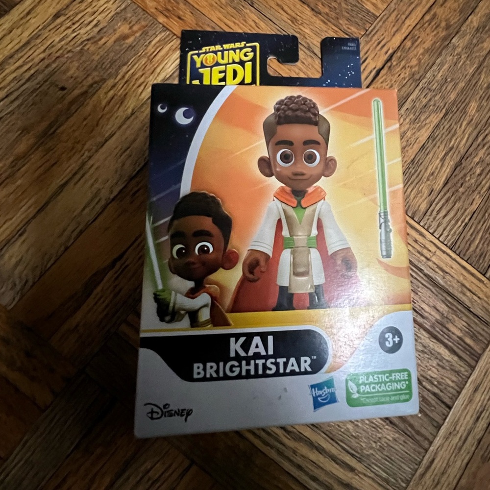 Hasbro Star Wars Young Jedi Kai Brightstar Figure - Green and White